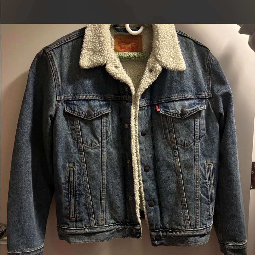 Levi's Blue Denim Trucker Jacket with Shearling - Picture 3 of 6